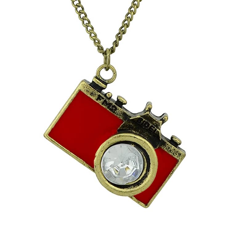 camera-pendant-chain-necklace-red